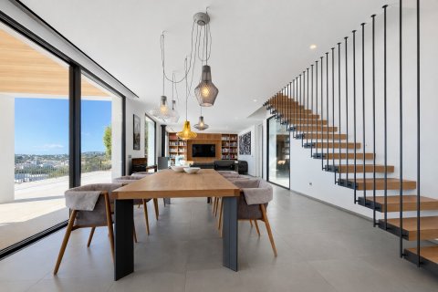 Villa for sale in Santa Ponsa, Mallorca, Spain 6 bedrooms, 456 sq.m. No. 179991 - photo 5