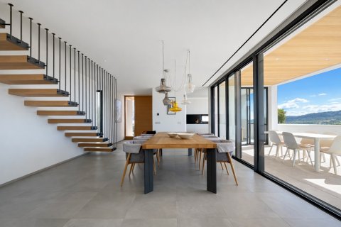 Villa for sale in Santa Ponsa, Mallorca, Spain 6 bedrooms, 456 sq.m. No. 179991 - photo 2