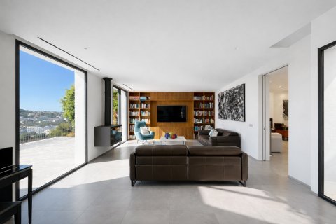 Villa for sale in Santa Ponsa, Mallorca, Spain 6 bedrooms, 456 sq.m. No. 179991 - photo 4