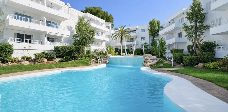 Apartment in Santa Ponsa, Mallorca, Spain 3 bedrooms, 126 sq.m. No. 179993