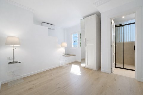 Apartment for sale in Santa Ponsa, Mallorca, Spain 3 bedrooms, 126 sq.m. No. 179993 - photo 14
