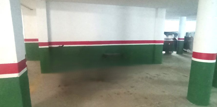 Garage a Tivissa, Tarragona, Spagna 10.17 mq. N° 185726