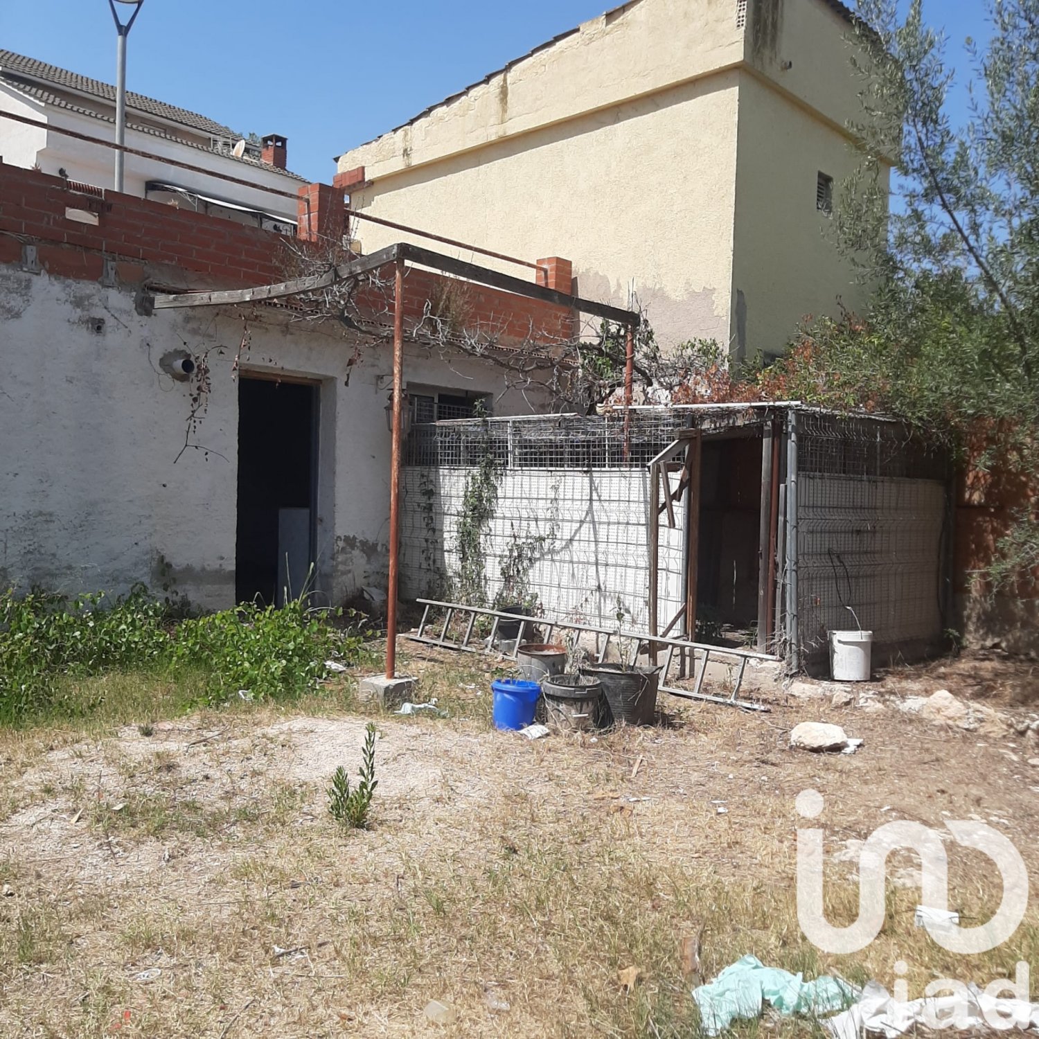 Land plot à La Bisbal Del Penedes, Tarragona, Espagne 1200 m2 No. 185724
