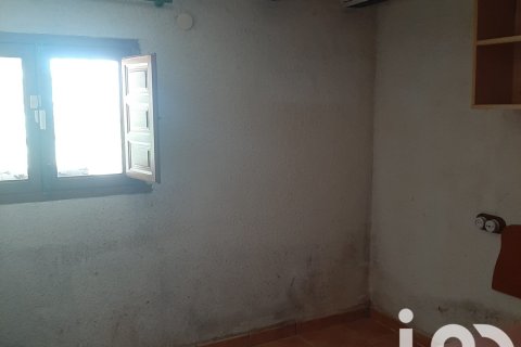 Land plot for sale in La Bisbal Del Penedes, Tarragona, Spain 1200 sq.m. No. 185724 - photo 15