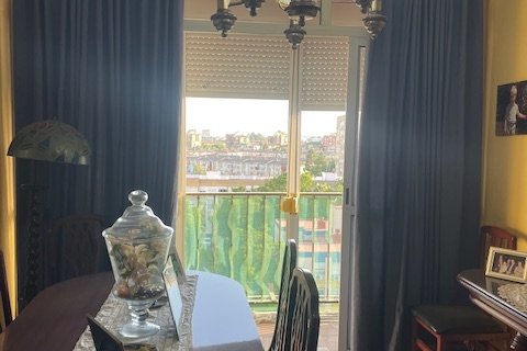 Продажа квартиры в Севилья, Испания 3 спальни, 83м2 №185725 - фото 4