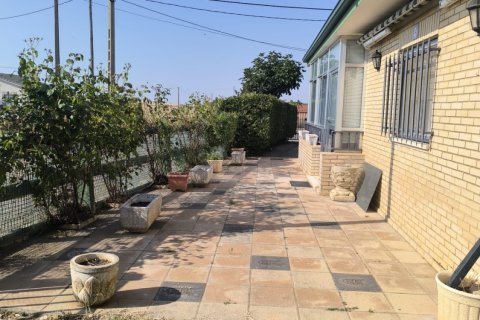 House for sale in Leon, Spain 3 bedrooms, 103 sq.m. No. 185729 - photo 17