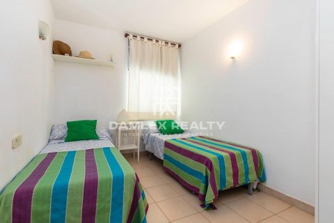 Huoneisto myytävänä Begur, Girona, Espanja, 4 makuuhuonetta, 94 m2 No. 177026 - kuva 13