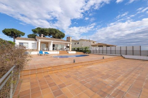 Dom w Lloret de Mar, Girona, Hiszpania 4 sypialnie, 335 mkw. nr 177022 – zdjęcie 27