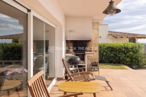 Dom w Lloret de Mar, Girona, Hiszpania 4 sypialnie, 335 mkw. nr 177022 – zdjęcie 13