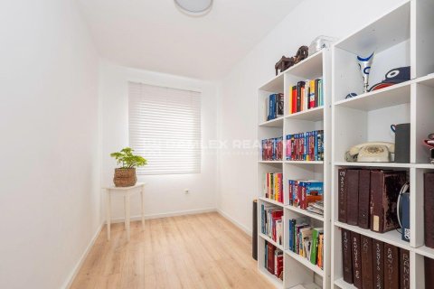 Dom w Lloret de Mar, Girona, Hiszpania 4 sypialnie, 335 mkw. nr 177022 – zdjęcie 19