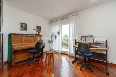 Dom w Palamos, Girona, Hiszpania 6 sypialni, 405 mkw. nr 177021 – zdjęcie 23