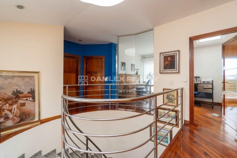 Dom w Palamos, Girona, Hiszpania 6 sypialni, 405 mkw. nr 177021 – zdjęcie 22