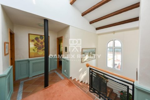 Willa w Lloret de Mar, Girona, Hiszpania 5 sypialni, 360 mkw. nr 177023 – zdjęcie 16
