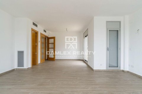 Dom w Calonge, Girona, Hiszpania 5 sypialni, 411 mkw. nr 177020 – zdjęcie 7