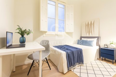 Apartamento en venta en Barcelona, España 3 dormitorios, 110 m2 No. 157600 - foto 12