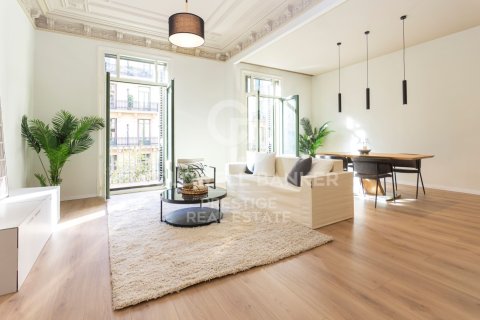 Apartment à Barcelona, Espagne 3 chambres, 110 m2 No. 157600