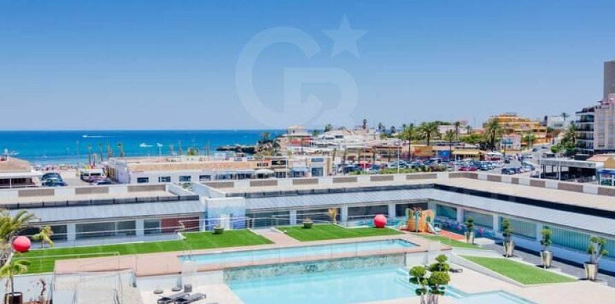 Ático en Jávea, Alicante, España 4 dormitorios, 264 m2 No. 157602