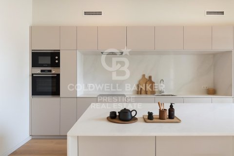 Apartamento en venta en Barcelona, España 4 dormitorios, 150 m2 No. 157599 - foto 4