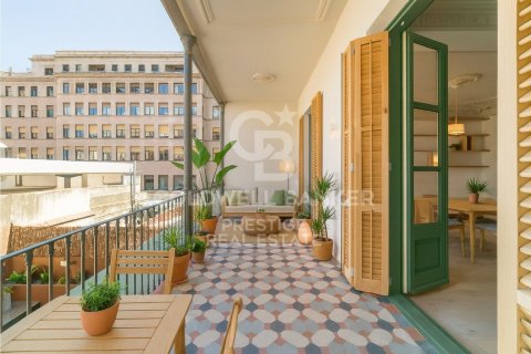 Apartment à Barcelona, Espagne 4 chambres, 150 m2 No. 157599