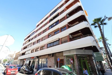 Apartamento en venta en Torrevieja, Alicante, España 3 dormitorios, 117 m2 No. 149284 - foto 16