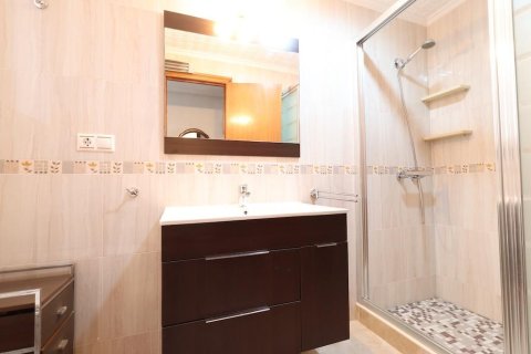 Apartamento en venta en Torrevieja, Alicante, España 3 dormitorios, 117 m2 No. 149284 - foto 9