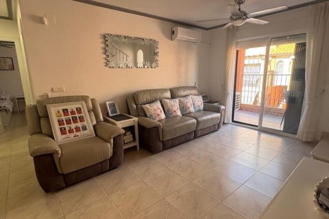 Lägenhet till salu i Playa Flamenca II, Alicante, Spanien 3 sovrum,  Nr. 149285 - foto 3