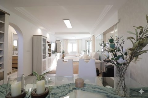 Villa à vendre à Alicante, Espagne, 4 chambres, 118 m2 No. 149283 - photo 6