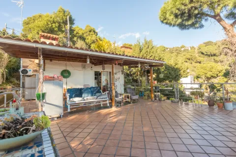 House for sale in Calella, Barcelona, Spain 2 bedrooms, 164 sq.m. No. 166965 - photo 8