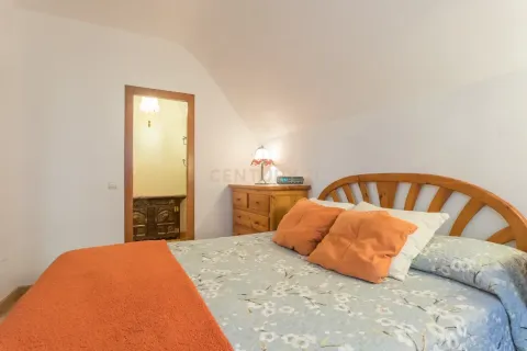 House for sale in Calella, Barcelona, Spain 2 bedrooms, 164 sq.m. No. 166965 - photo 4