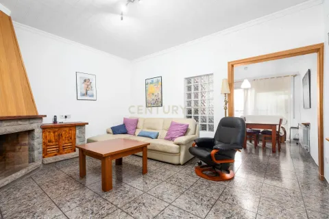 House à vendre à Sabadell, Barcelona, Espagne, 3 chambres, 138 m2 No. 166968 - photo 9