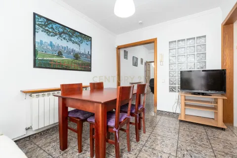 House à vendre à Sabadell, Barcelona, Espagne, 3 chambres, 138 m2 No. 166968 - photo 8
