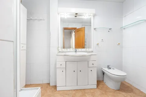 House à vendre à Sabadell, Barcelona, Espagne, 3 chambres, 138 m2 No. 166968 - photo 21