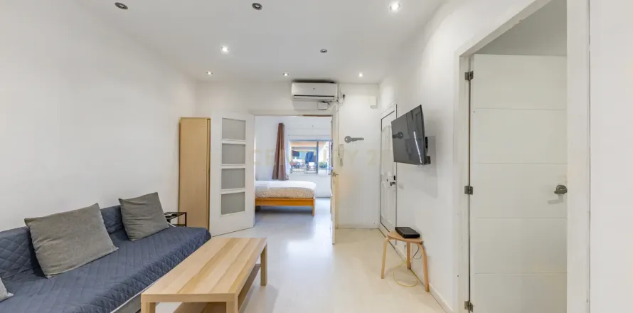 Apartament w Santa Coloma de Gramenet, Barcelona, Hiszpania 4 sypialnie, 79 mkw. nr 166967