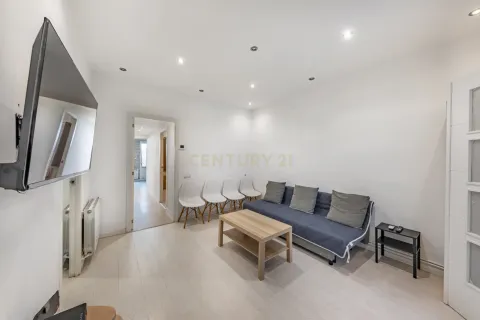Wohnung zum Verkauf in Santa Coloma de Gramenet, Barcelona, Spanien 4 Schlafzimmer, 79 m2 Nr. 166967 - Foto 4