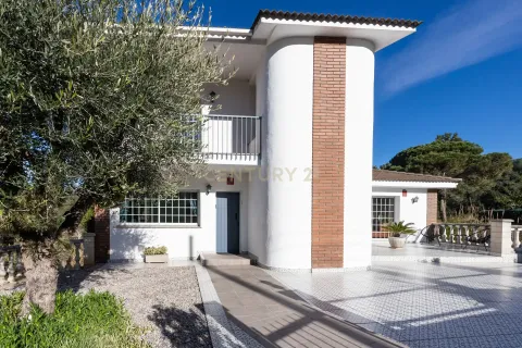 House à vendre à Tordera, Barcelona, Espagne, 5 chambres, 327 m2 No. 166962 - photo 4