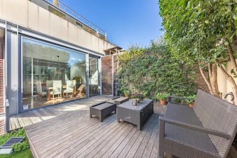 House for sale in Barcelona, Spain 4 bedrooms, 302 sq.m. No. 166963 - photo 29