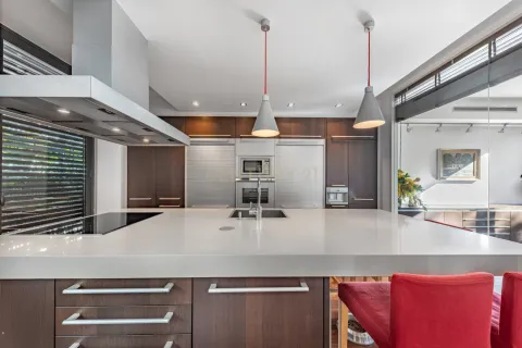 House for sale in Barcelona, Spain 4 bedrooms, 302 sq.m. No. 166963 - photo 14