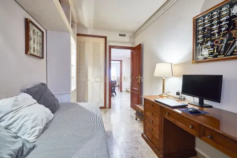 House à vendre à Badalona, Barcelona, Espagne, 4 chambres, 204 m2 No. 166964 - photo 25