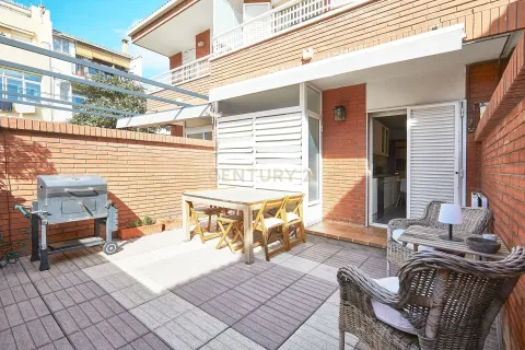 House à vendre à Badalona, Barcelona, Espagne, 4 chambres, 204 m2 No. 166964 - photo 12