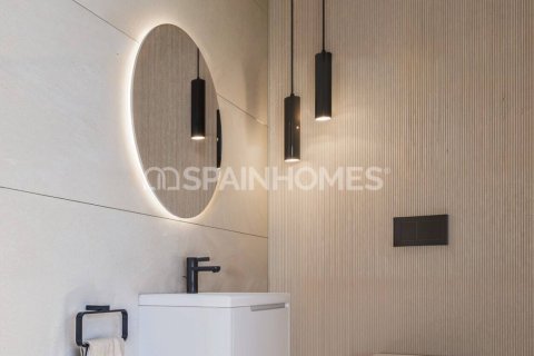 Villa for sale in Casares, Malaga, Spain 3 bedrooms, 191 sq.m. No. 149944 - photo 13