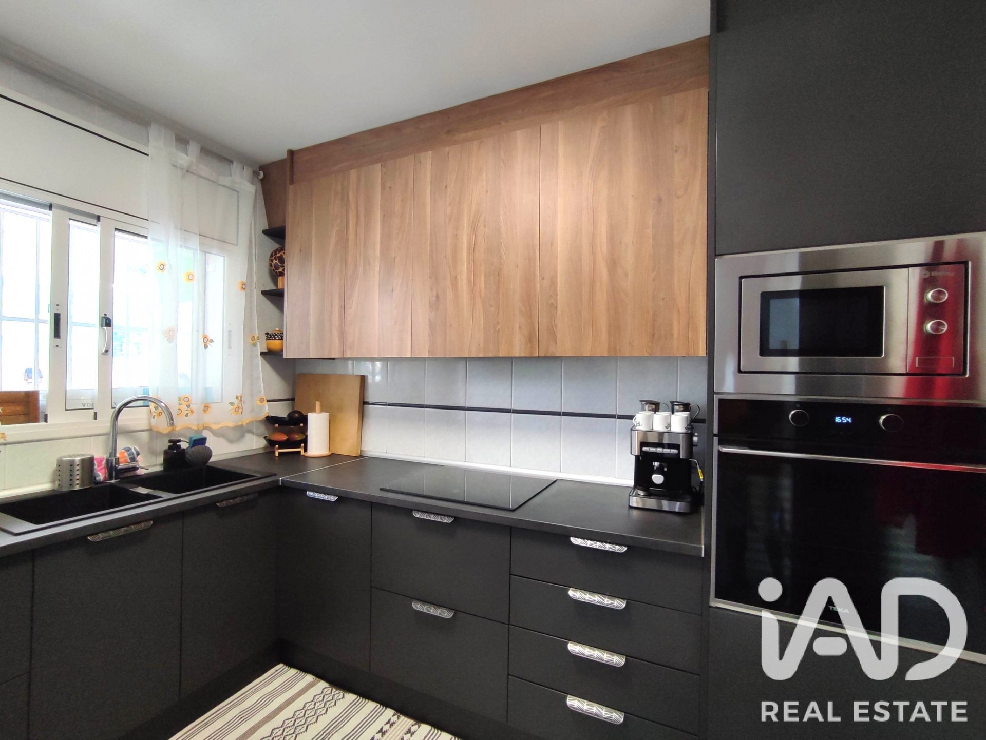 Townhouse à Cubelles, Barcelona, Espagne 5 chambres, 138 m2 No. 195015