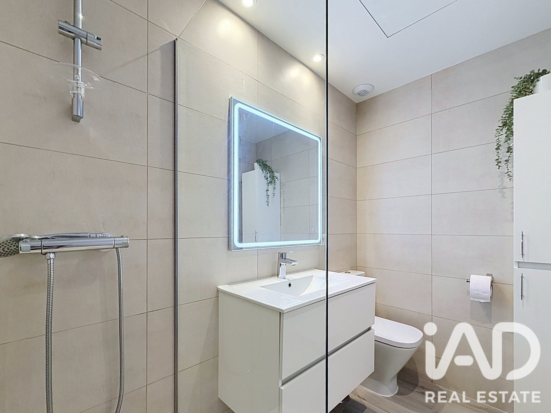 Appartamento a Denia, Alicante, Spagna 3 camere da letto, 105 mq. N° 195014