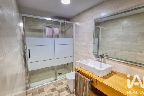 Продажа дома в Торрент, Валенсия, Испания 2 спальни, 89м2 №195017 - фото 11
