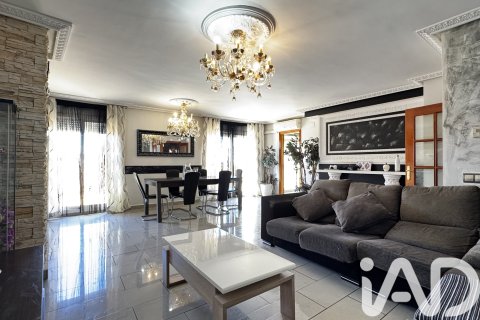Penthouse w El Vendrell, Tarragona, Hiszpania 3 sypialnie, 155 mkw. nr 172655 – zdjęcie 9