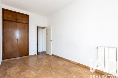 House for sale in El Masnou, Barcelona, Spain 5 bedrooms, 188 sq.m. No. 172654 - photo 28