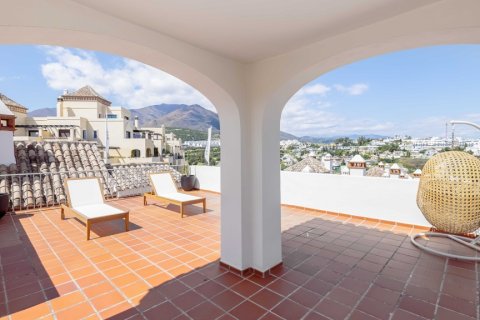 Kaupunkipientalo myytävänä Malaga, Espanja, 3 makuuhuonetta, 142.57 m2 No. 161645 - kuva 3