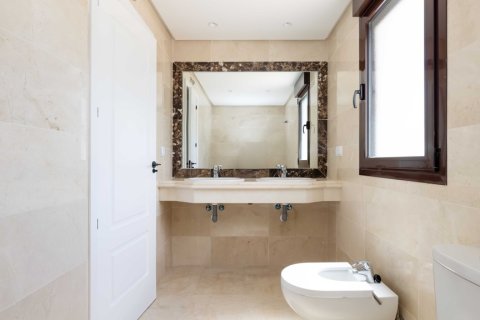 Kaupunkipientalo myytävänä Malaga, Espanja, 3 makuuhuonetta, 142.57 m2 No. 161645 - kuva 10