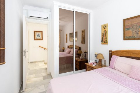 Rindu māja pārdošanā Marbella, Malaga, Spānijā 4 istabas, 143.51 m2 Nr. 161644 - attēls 25