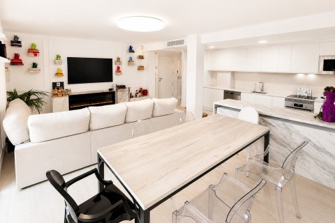 Apartment à vendre à Palmanova, Mallorca, Espagne, 4 chambres, 195 m2 No. 190816 - photo 9