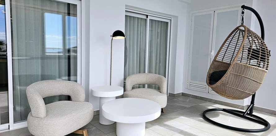 Appartamento a Calpe, Alicante, Spagna 2 camere da letto, 103 mq. N° 190818